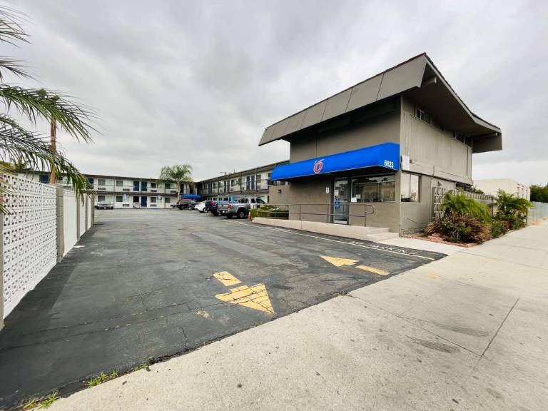 Motel 6 Pico Rivera, CA - Los Angeles — photo 3