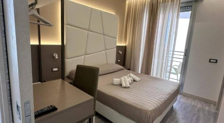 Hotel Cannes — photo 2