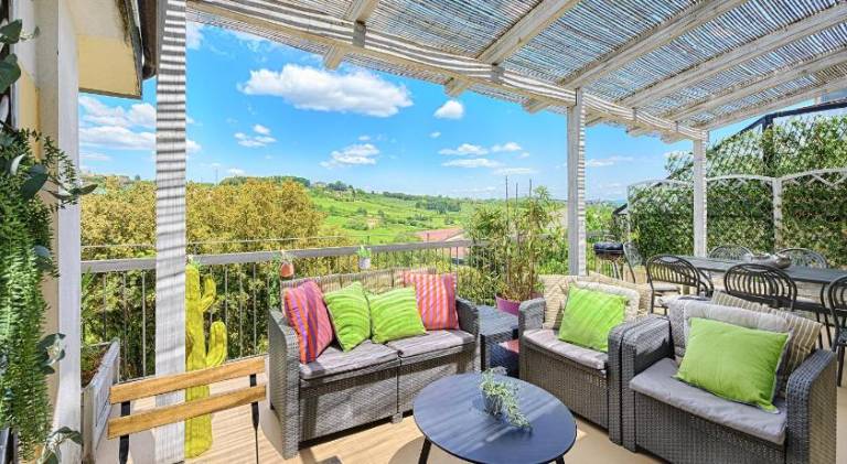 Casamia Tuscan Oasis 4Br Panoramic Penthouse Hot Tub & Easy Parking in Siena