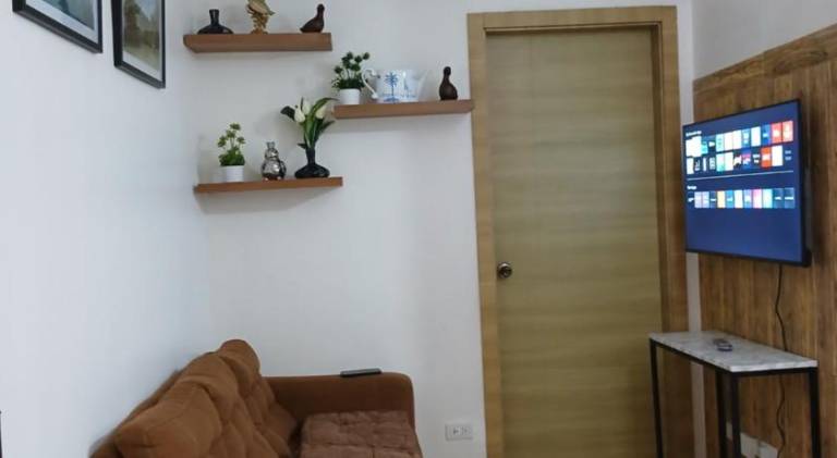 Apartment with pool — photo 2