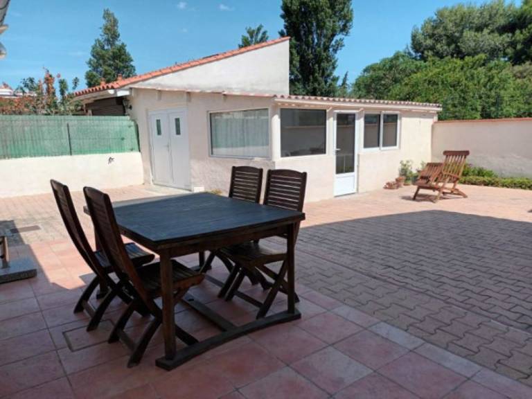 Charming villa with grill & patio | Close to the beach | Pet-friendly — photo 2