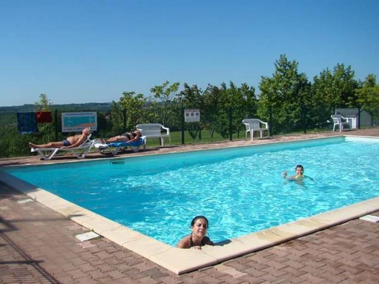 Mobile home with pool | Pet-friendly in Cahors