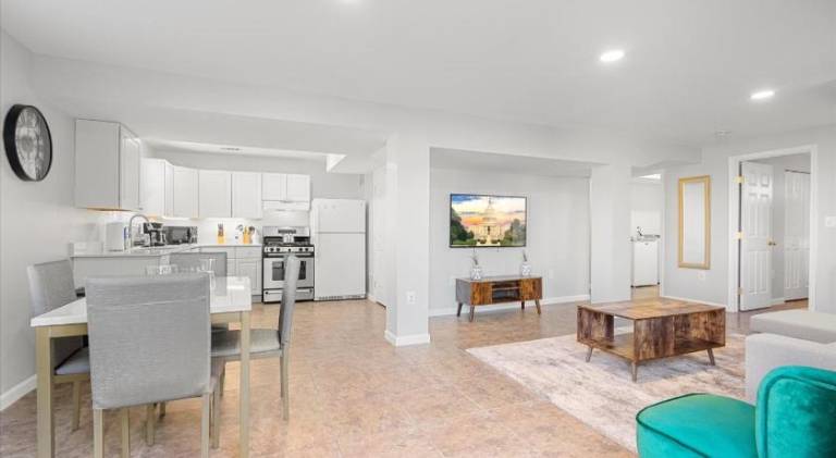 Pleasant apartment | Pets allowed — photo 2