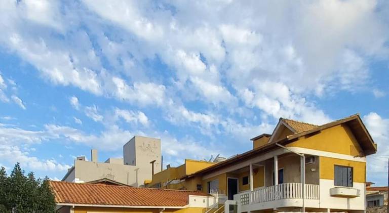 Lovely serviced apartment with terrace & BBQ | Next to the beach | Pets are welcome in Garopaba