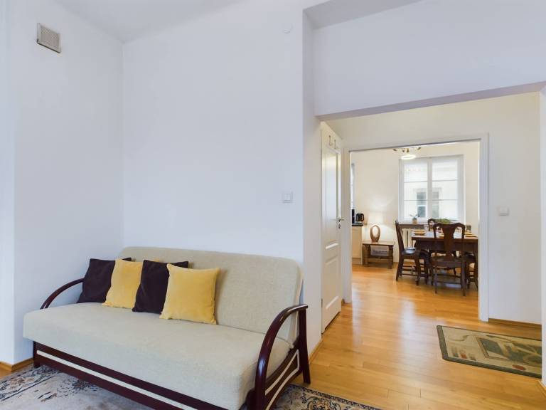 Studio with fast internet | Next to Royal Castle — photo 4