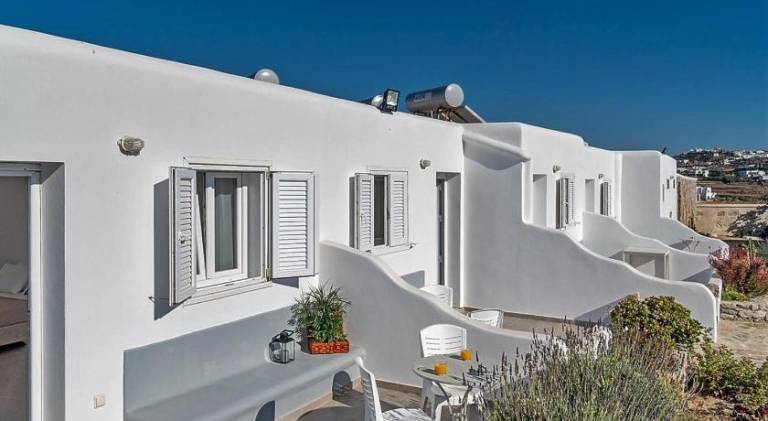 Rental apartment with pool, yard & terrace | Pets allowed — photo 4