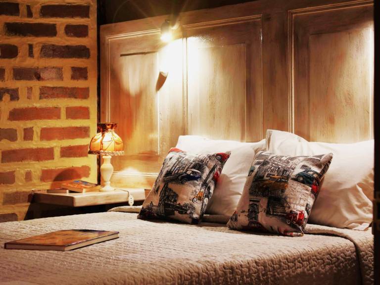 ROMANTISCHE LUXUSWOHNUNG MIT PERFEKTER LAGE