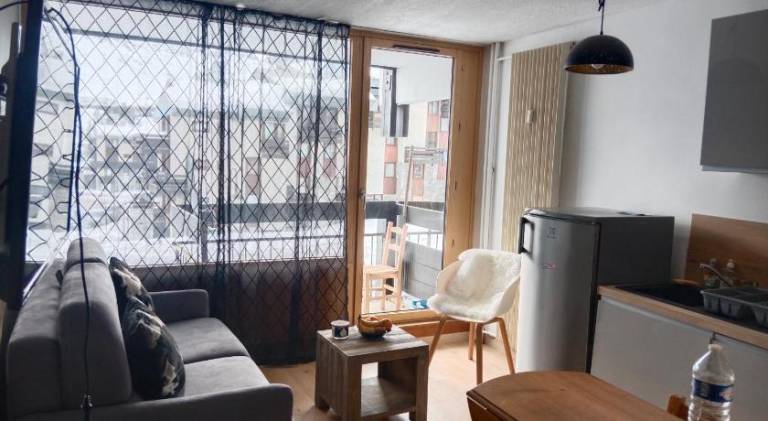 Apartment with 1 room for 4 persons — photo 2