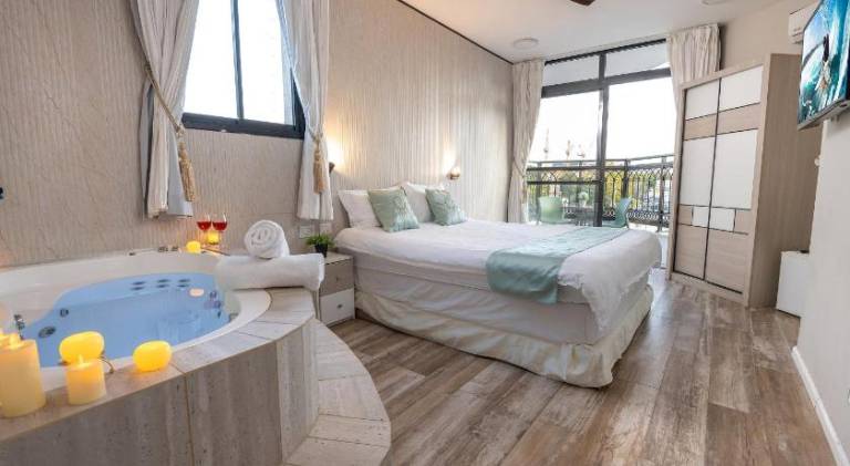 Nice holiday apartment with hot tub, terrace & grill | Suitable for remote work | Dogs allowed — photo 2