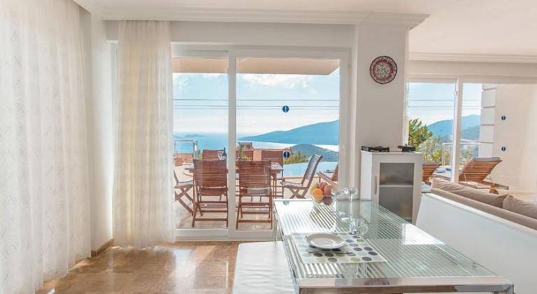 4 Bedroom Luxury Villa in Kalkan with Great Sea Views — photo 4