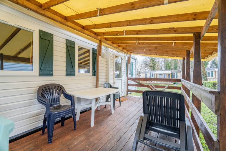 Comfortable Mobile Home B027 near Europa-Park with Private Terrace and Shared Garden — photo 3