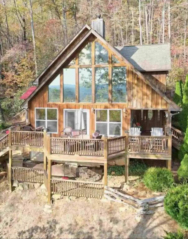 Cabin Clayton