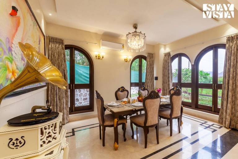 Big villa with pool, jacuzzi & garden | Pets are welcome — photo 4