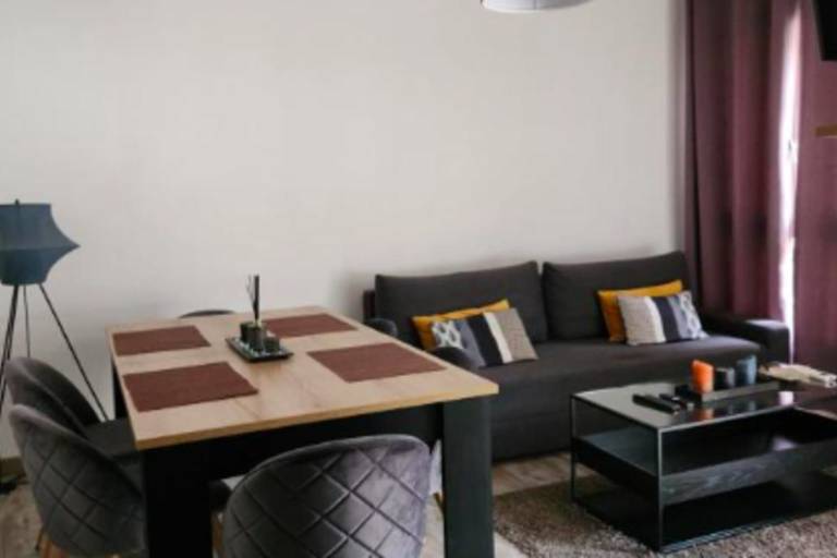 Children-friendly lovely rental apartment | Near Popes' Palace | Pets allowed — photo 3