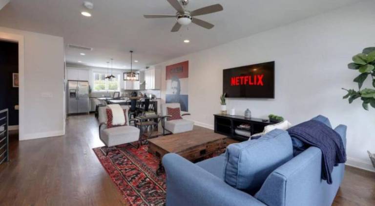 Vacation home | Suitable for remote work | Pet-friendly in Nashville, TN