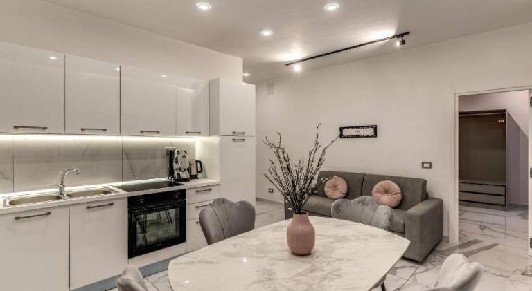 Apartment with patio | Suitable for remote work — photo 2