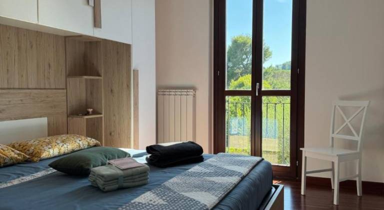Vacation home with yard, private pool & terrace in Sirolo