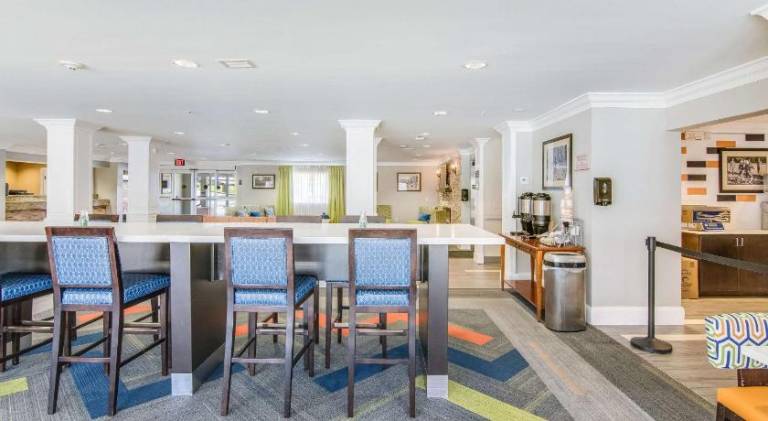 Sleep Inn & Suites Columbus near Fort Benning — photo 4