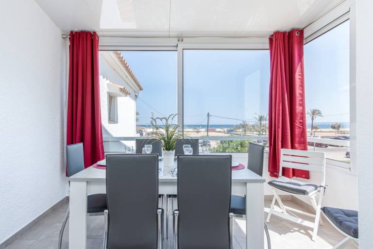 Fully equipped wonderful apartment with garden & patio | Close to the beach | Pets are welcome — photo 2