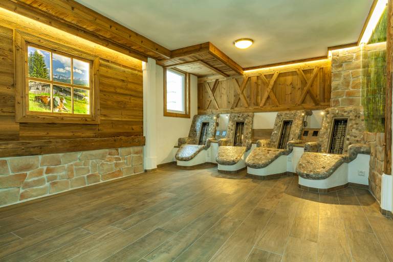 Chalet unter weissblauem Himmel (DE Reit im Winkl) - Heinemann Patricia - 7965 477-2 — photo 4