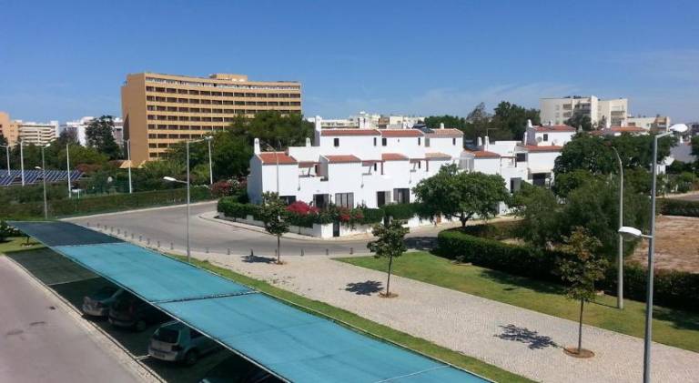 Vilamoura Seaside Serenity T3 AP - Pool, BBQ, 3min Walk to Beach — photo 4