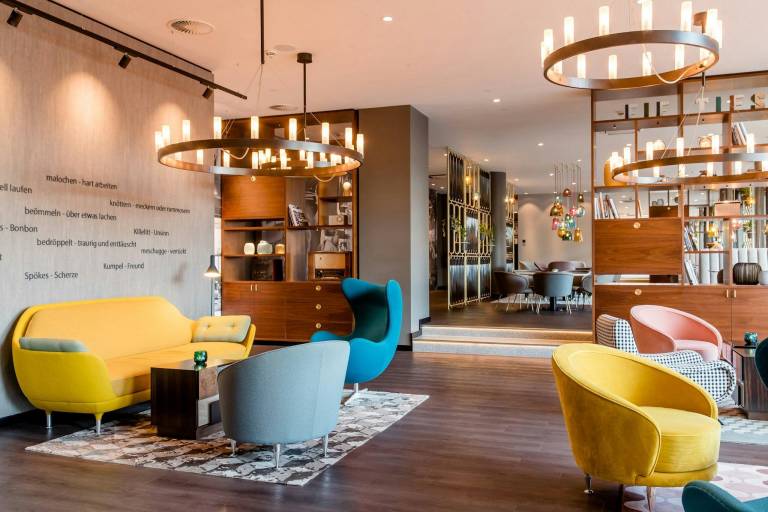Motel One Essen — photo 2