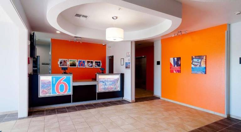 Motel 6 Midland, TX — photo 4