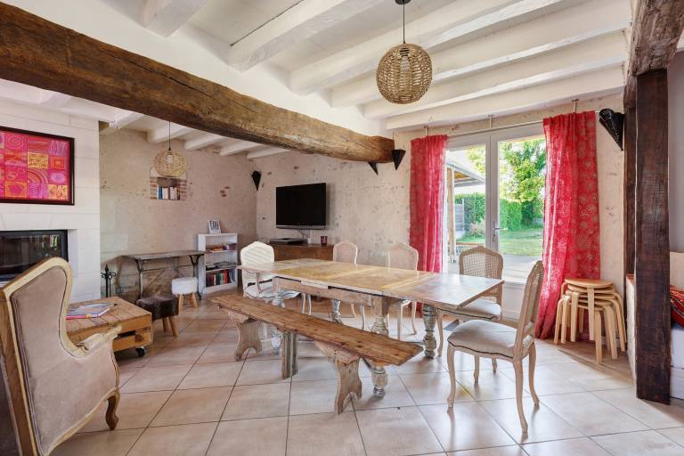 House with heated pool, fast internet & barbecue | Garden view | Suitable for remote work — photo 4
