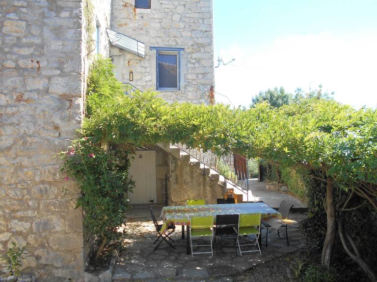 Cottage Berrias-et-Casteljau