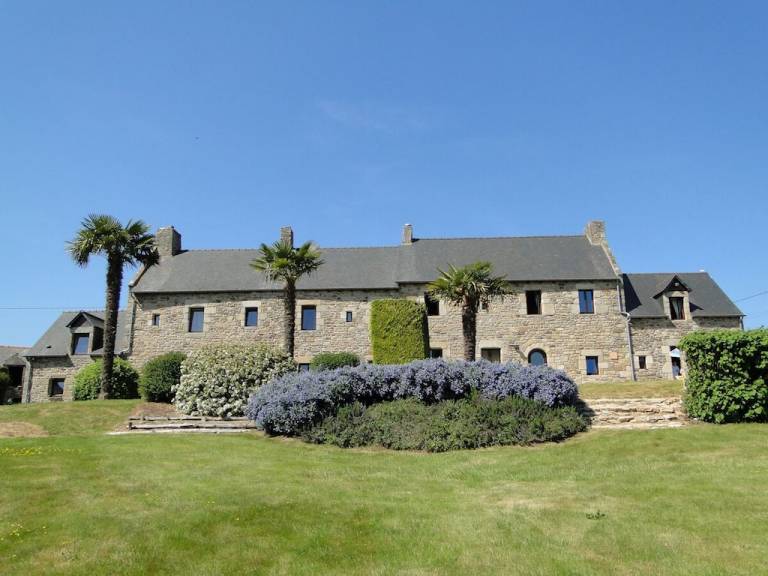 House  Jugon-les-Lacs