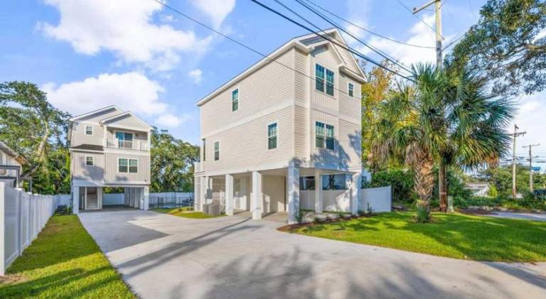 House with pool in Myrtle Beach, SC