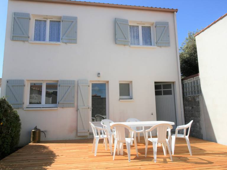 Charming House in Town Center, 500m from Beach, Close to Shops — photo 4