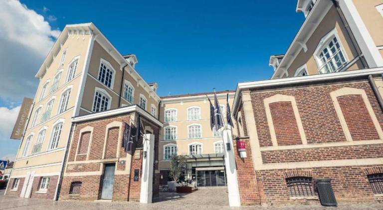 Mercure Troyes Centre Hotel in La Chapelle-Saint-Luc