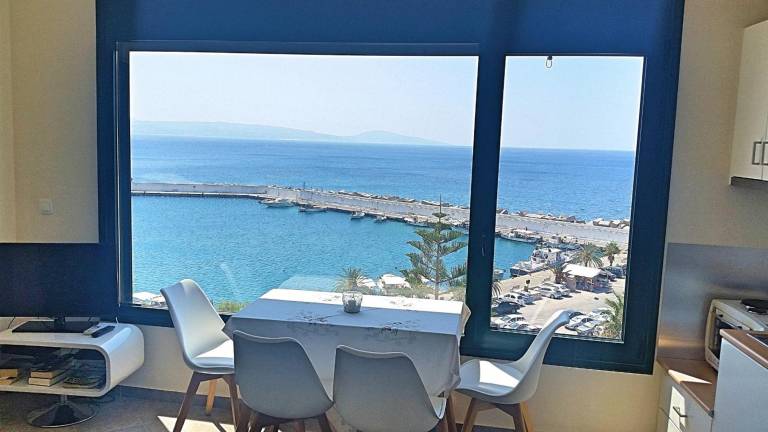Apartment with patio | Sea view — photo 3