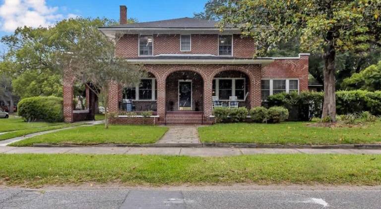 Vacation home with 4 rooms for 14 persons in Jackson, FL