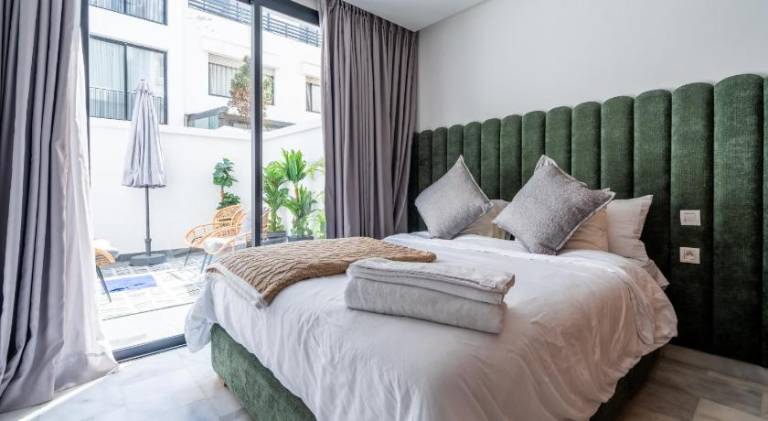 Holiday apartment with patio | Pet-friendly — photo 2