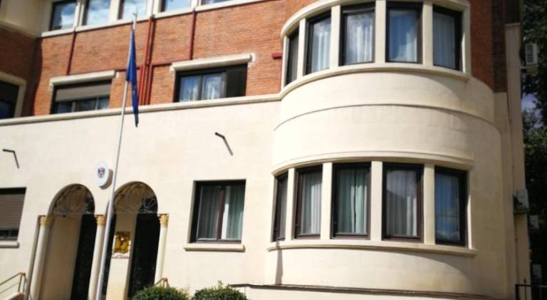 Lovely holiday apartment with hot tub | Next to Romanian Athenaeum | Pets are welcome — photo 4