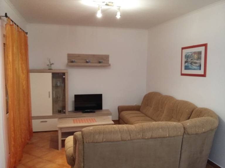 Two bedroom apartment near beach Supetarska Draga - Gornja, Rab (A-2016-d) — photo 2