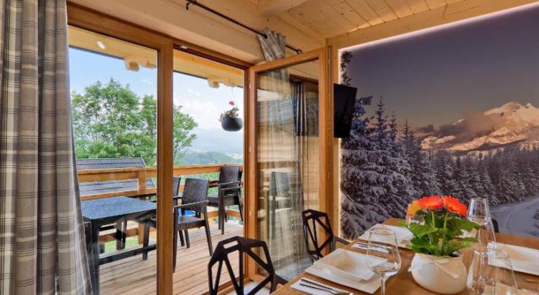 Chalet with jacuzzi, sauna & barbecue | Pet-friendly — photo 2