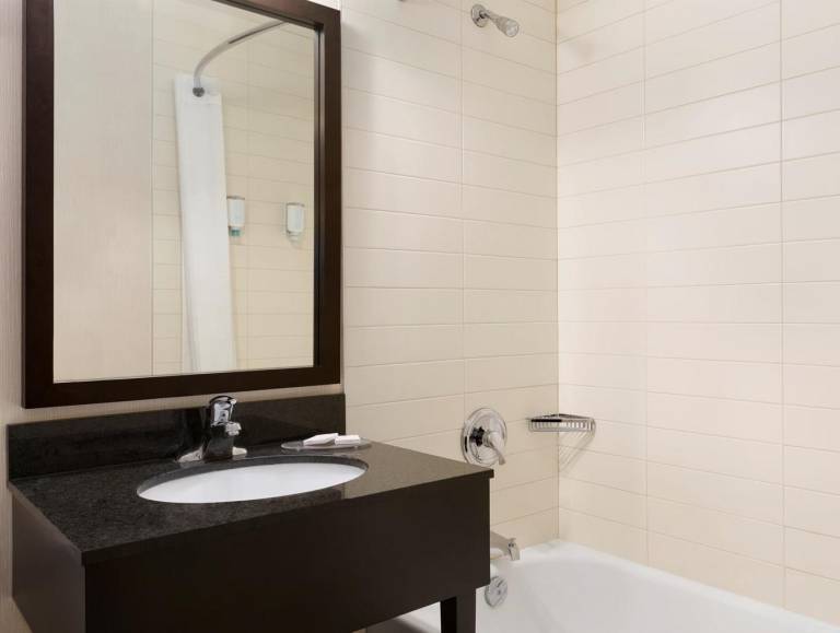 Travelodge by Wyndham Thunder Bay ON in Thunder Bay, ON