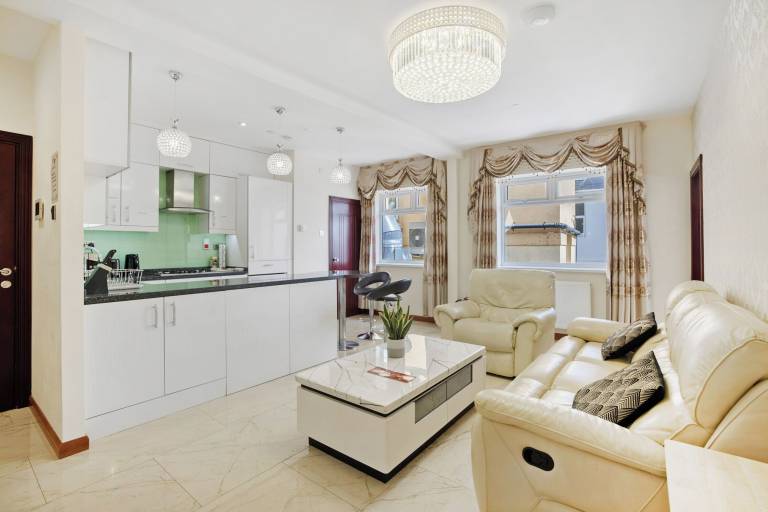 Apartment  Plymouth