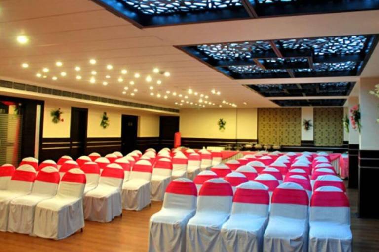 Hotel Softel Plaza