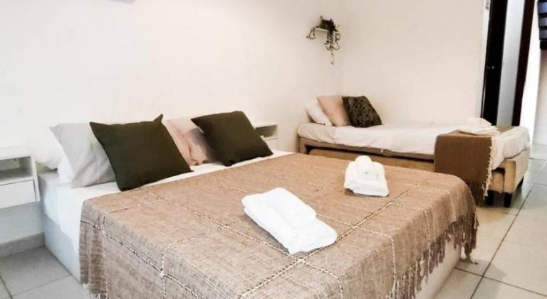 Vacation home with jacuzzi — photo 2