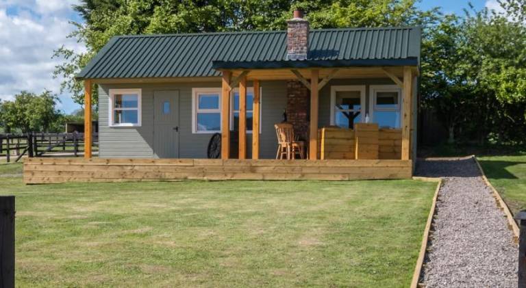 Chalet  Lower Largo