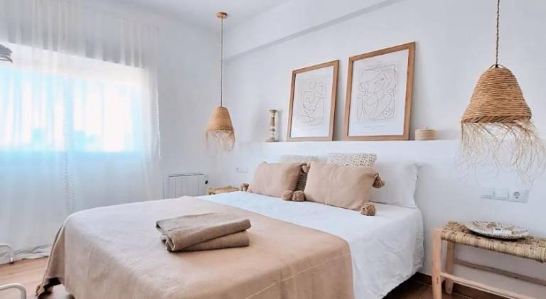 Holiday apartment with 2 rooms for 4 persons in Denia