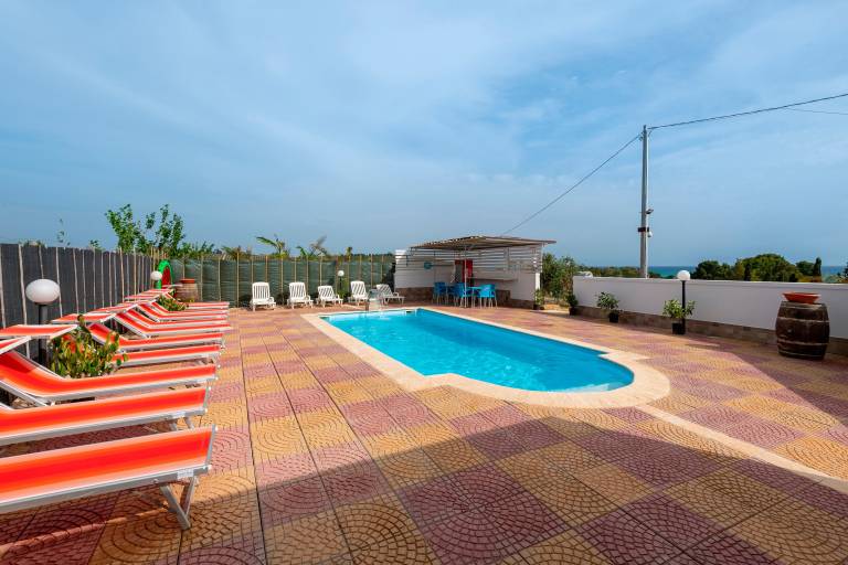 Villa "Casa Vacanza Errante" with Sea View, Pool & Wi-Fi — photo 3