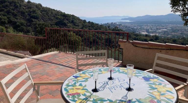 Fully equipped wonderful house with yard, private pool & patio | Good for workation | Pet-friendly — photo 5