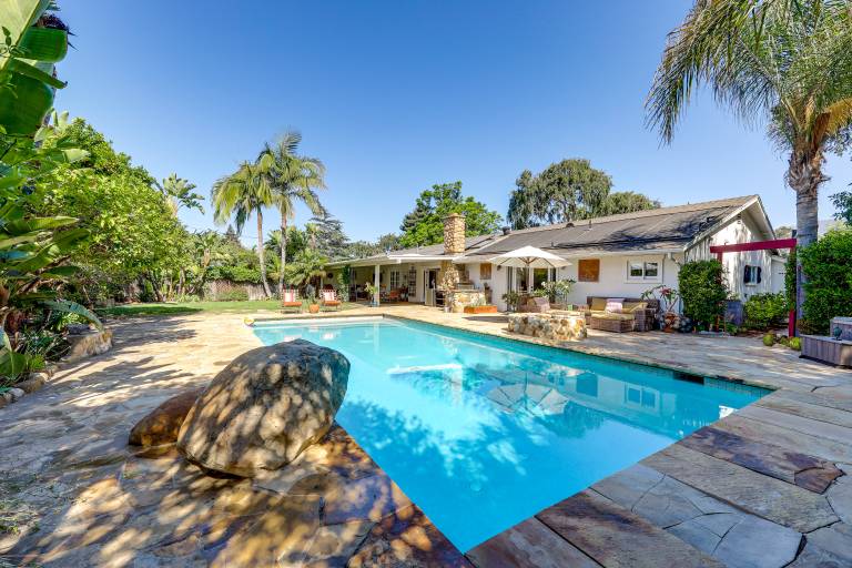 Santa Barbara Vacation Rental w Pool & Hot Tub