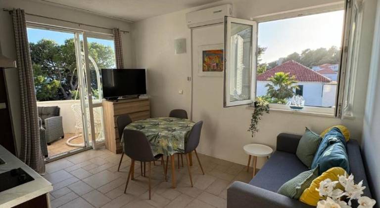 Beautiful holiday apartment | Close to the beach | Pet-friendly in Brela