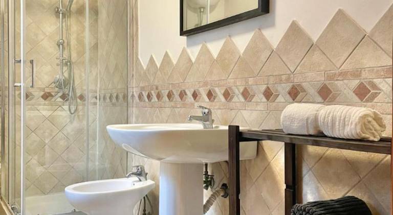 Apartment | Close to Piazza del Plebiscito | Good for workation — photo 5